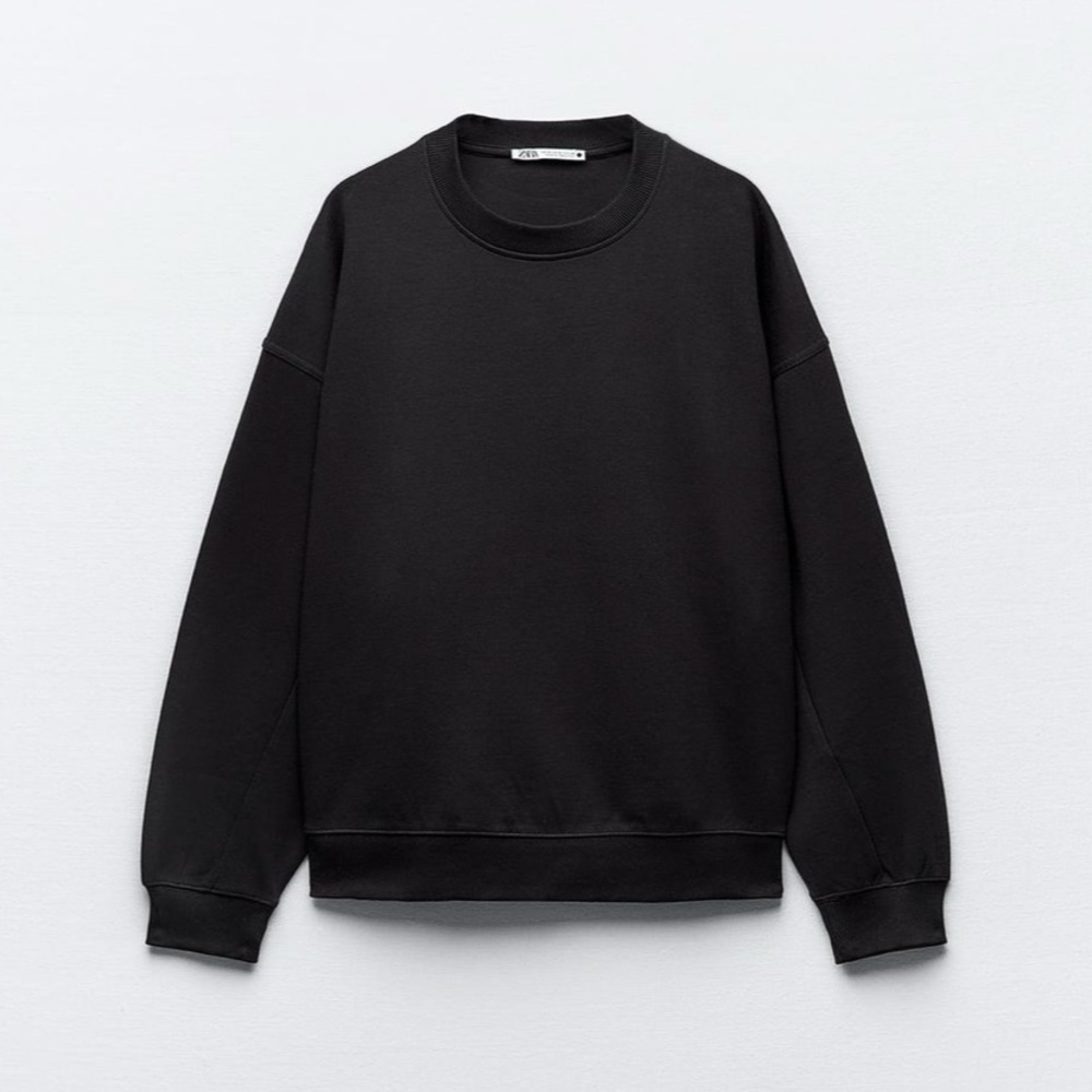 Women’s Black Zara Minimalist Sweatshirt